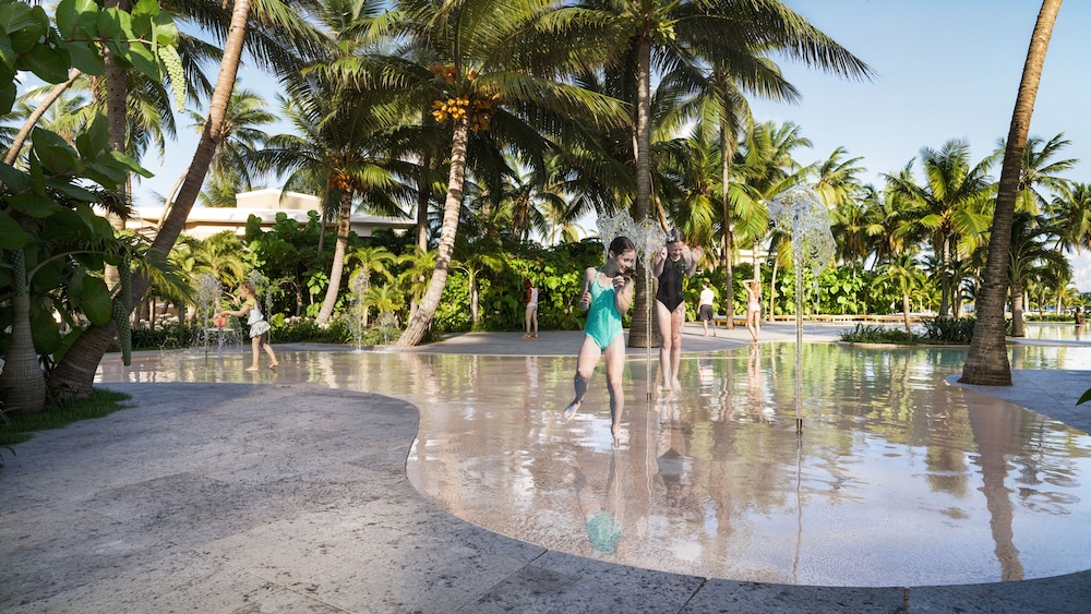 Family Selection at Grand Palladium Select Bavaro - All Inclusive 30/46