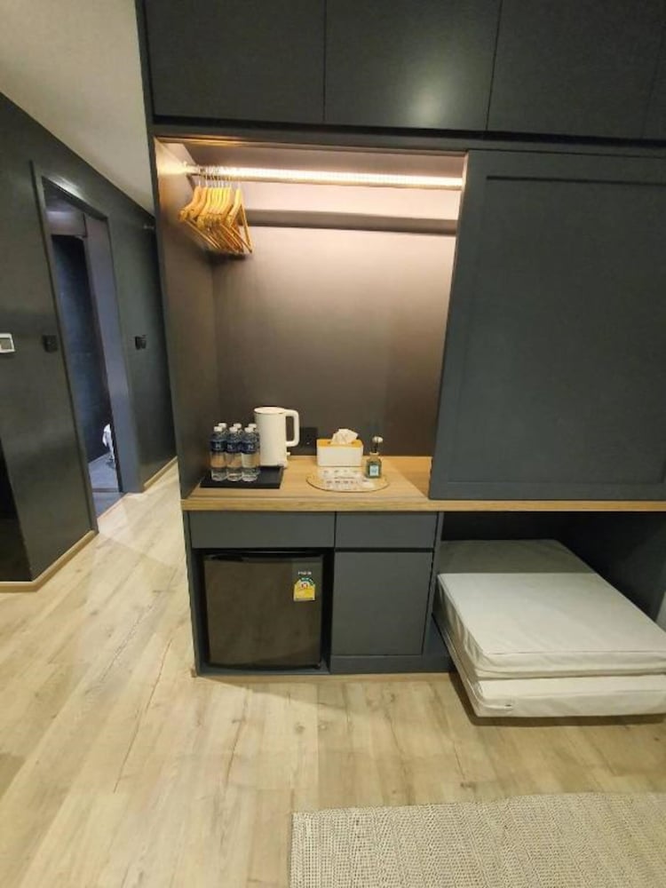The Nhorm Hotel Ratchada 44/45