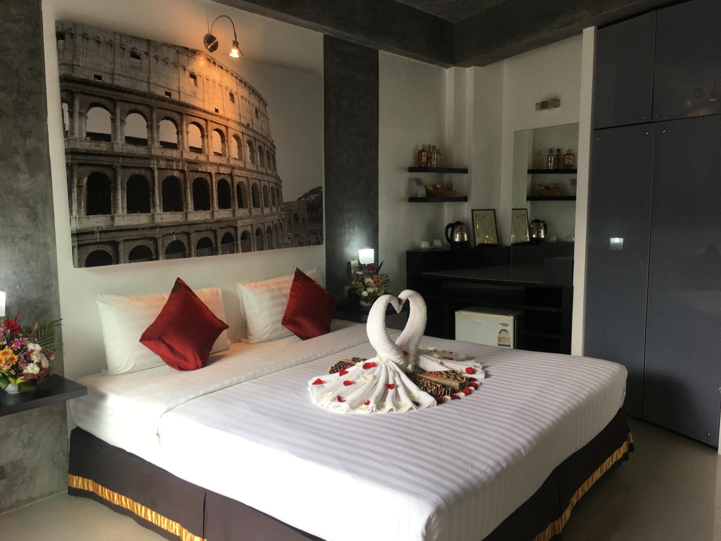 Emerald, Double Bed