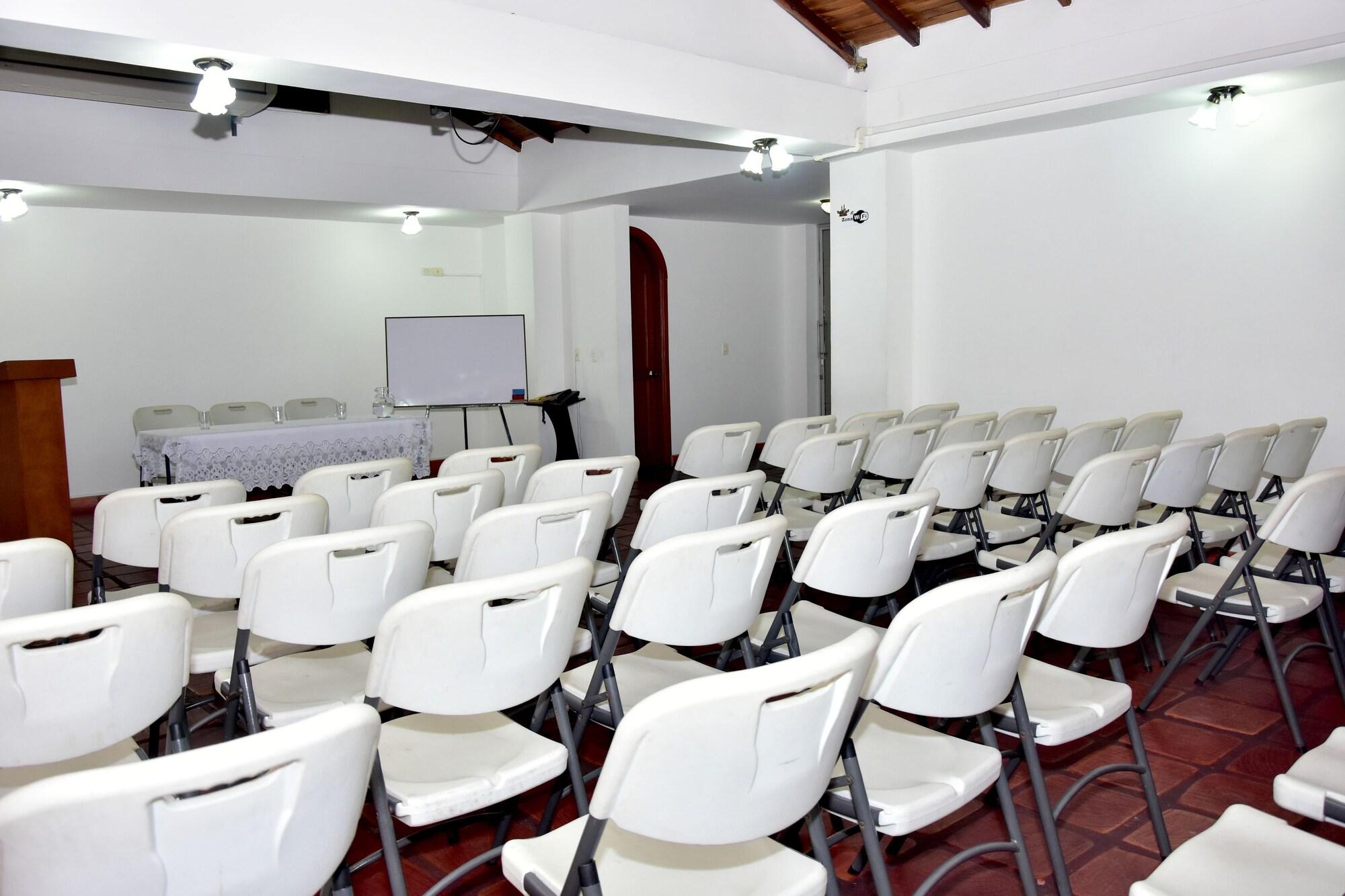 Hotel Zaraya 27/32