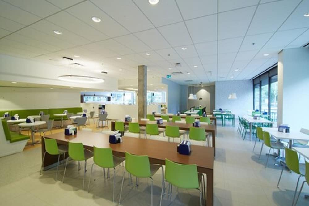 Chestnut Residence - Campus Accommodation 24/38