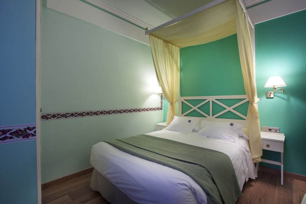 Suites Gran Via 44 Hotel 15/51