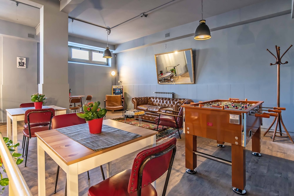 Bloom Hotel Roma 61/75