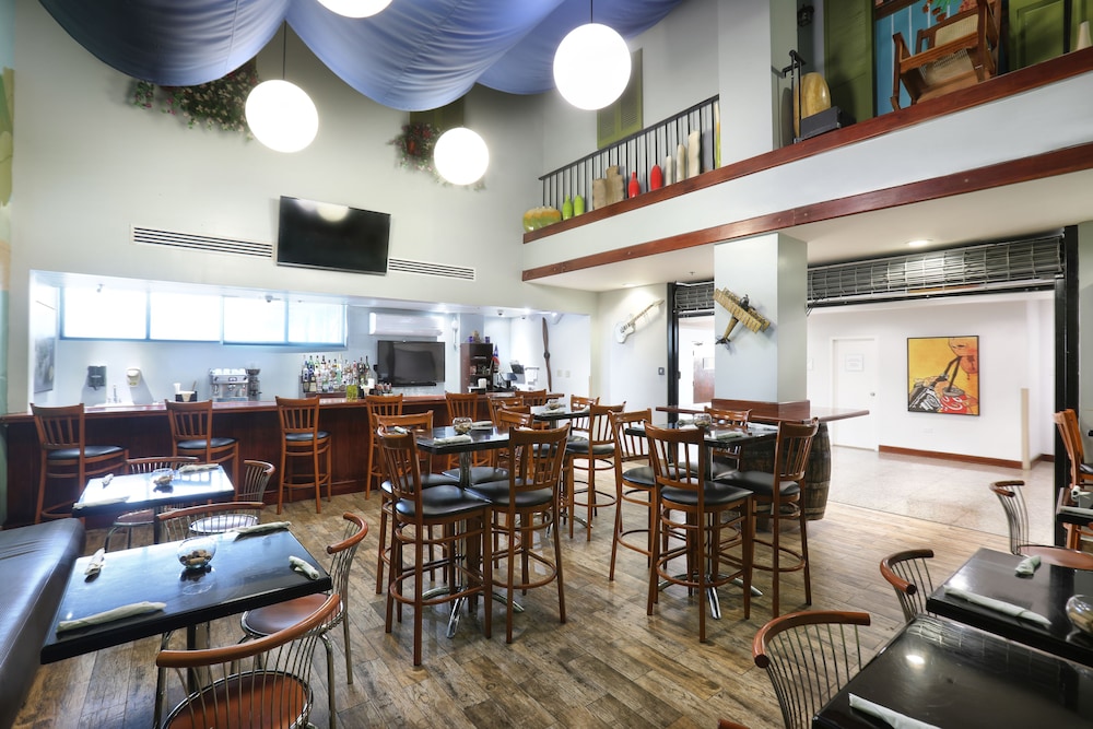 San Juan Airport Hotel 39/47