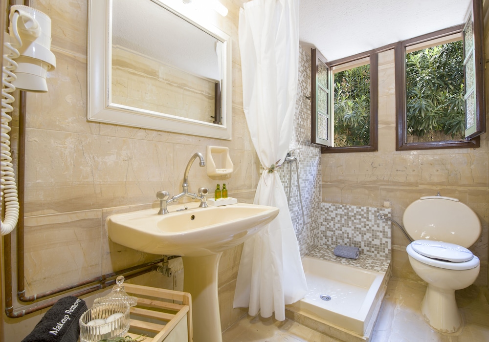 شقة عائلية بسرير مزدوج بشرفة بغرفة نوم واحدة مع أريكة، Evangelos Apartments 3/4