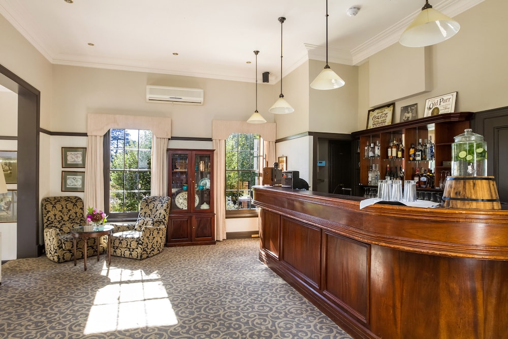 PEPPERS MANOR HOUSE 12/80
