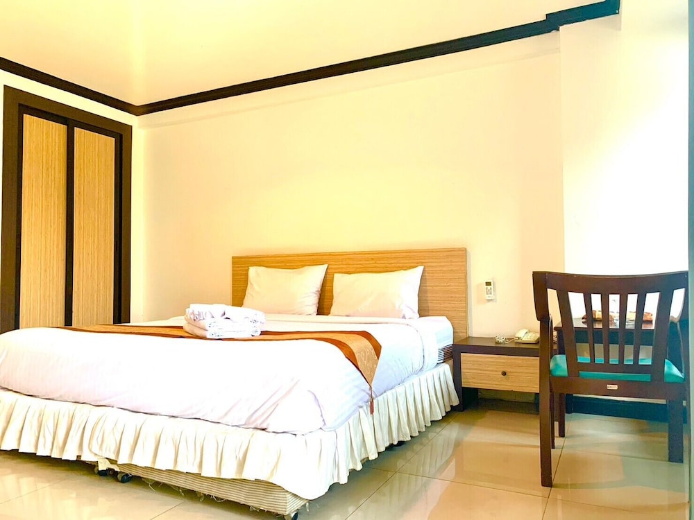 Tanawit Hotel & Spa Hua Hin 25/56