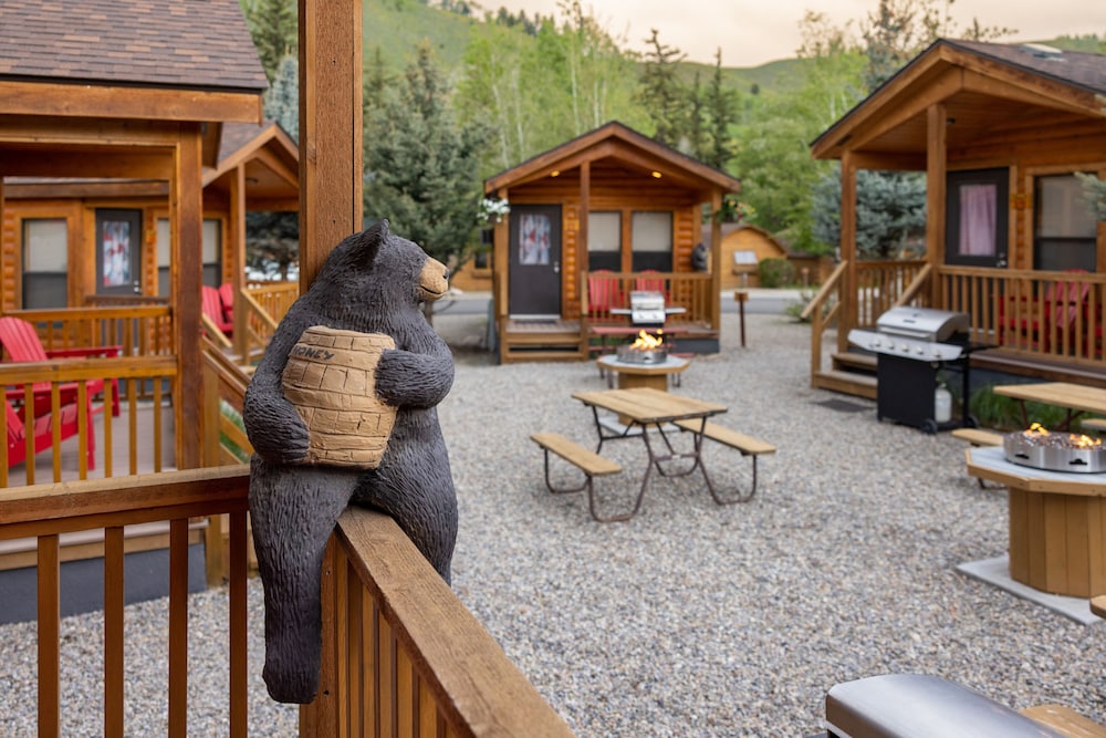 Snake River Park KOA and Cabin Village 61/63