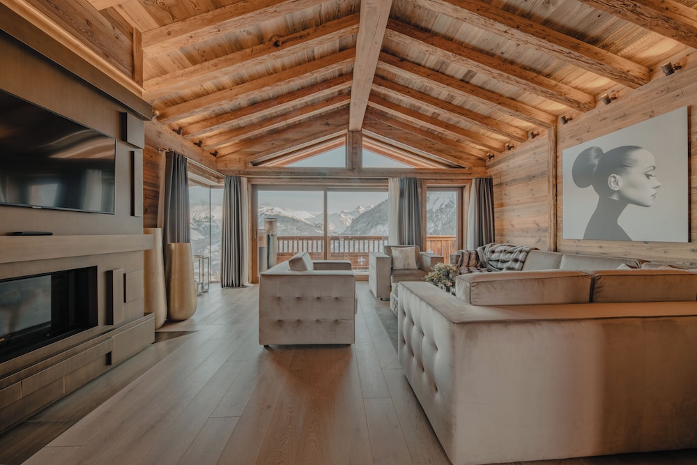 Ultima Courchevel Belvedere 36/50