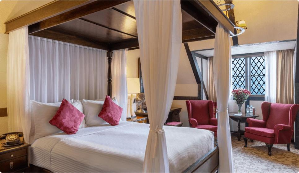 Deluxe, Double Bed