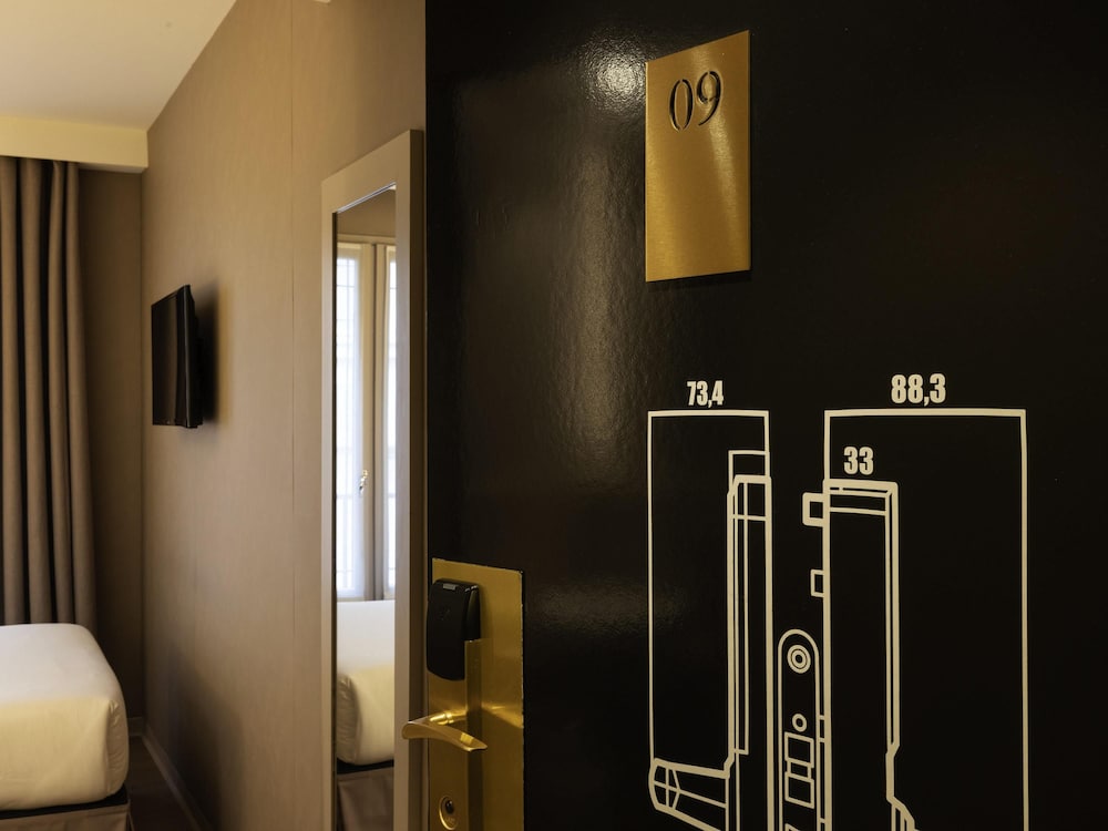 ibis Styles Bourg La Reine 24/50