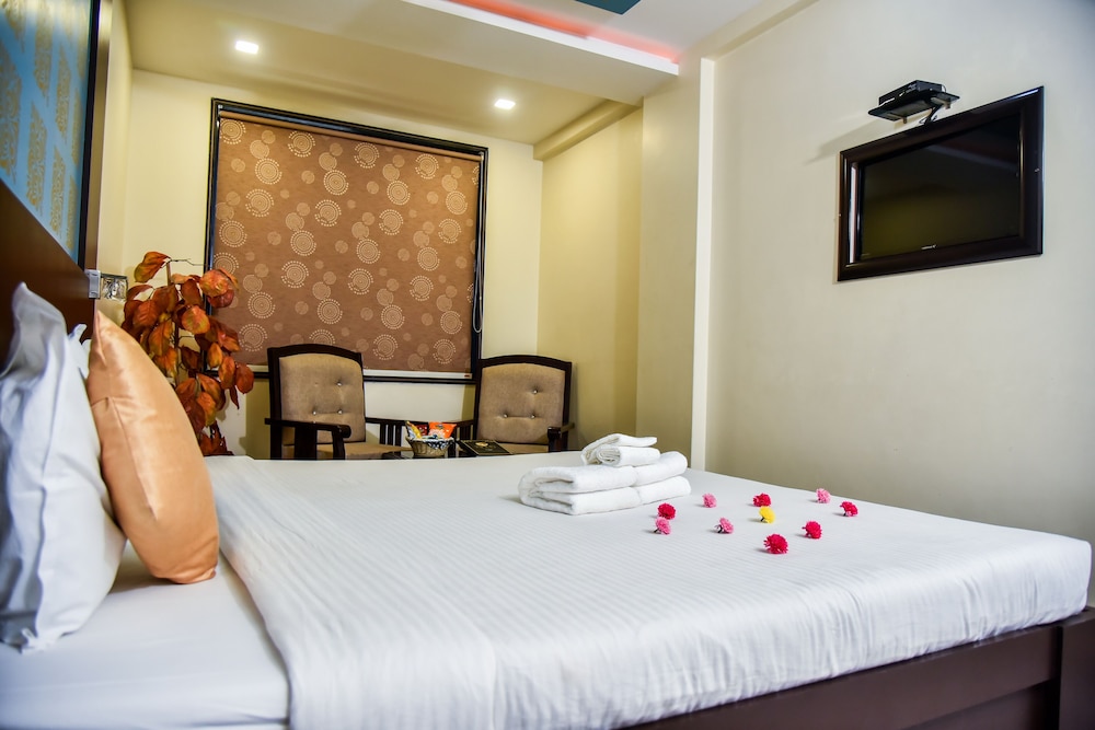 Hotel Tulsi 10/38
