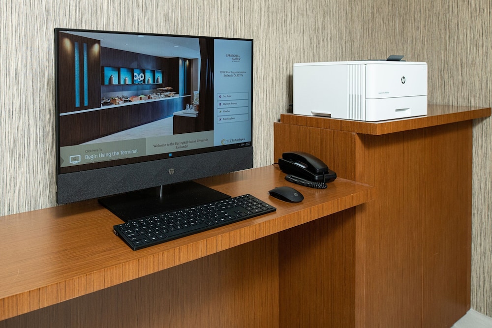 SpringHill Suites by Marriott Riverside Redlands 25/36