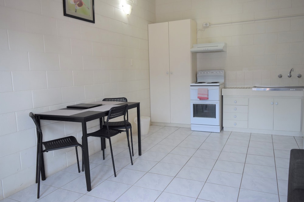 Coconut Grove Holiday Apartments 37/43