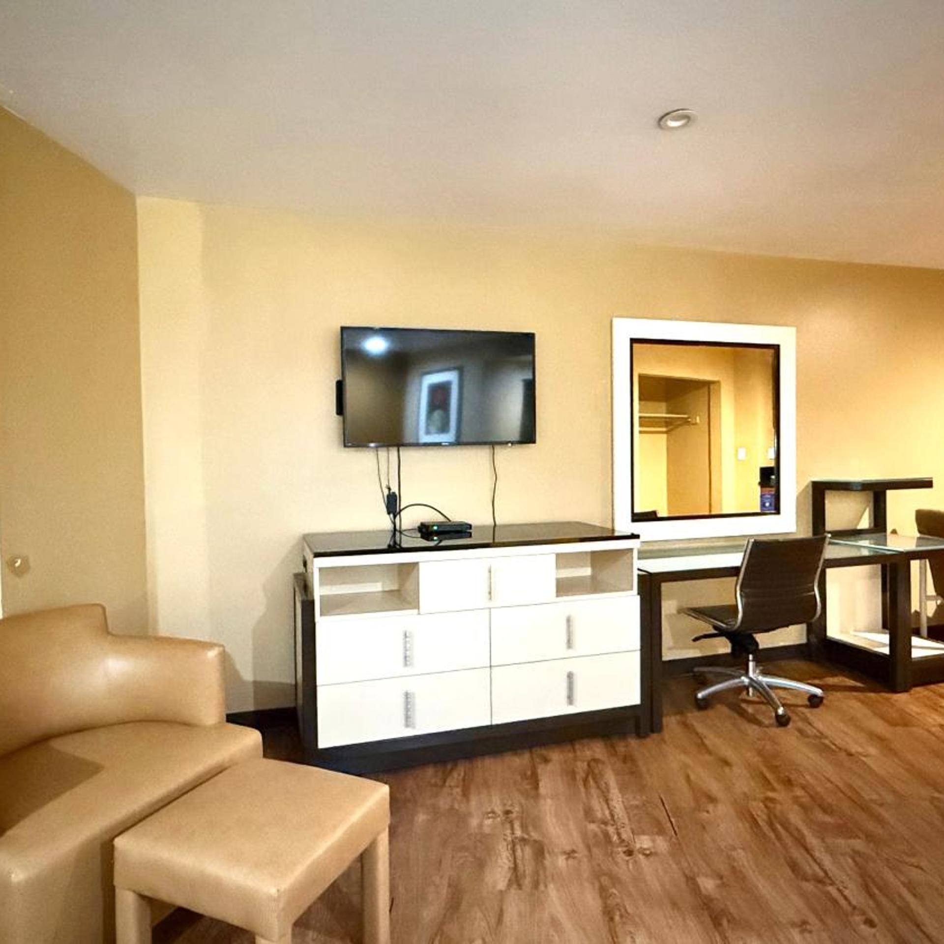 Redondo Beach Inn 43/61