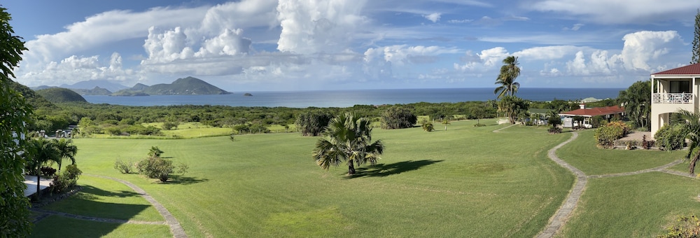 Mount Nevis Hotel and Beach Club 47/72