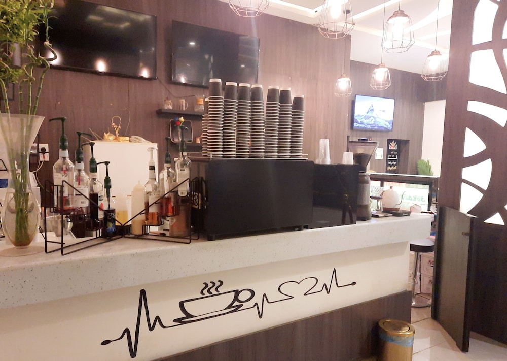 Abha Al-Mudiyaf Al-Thahabiya Serviced Apartments photo4