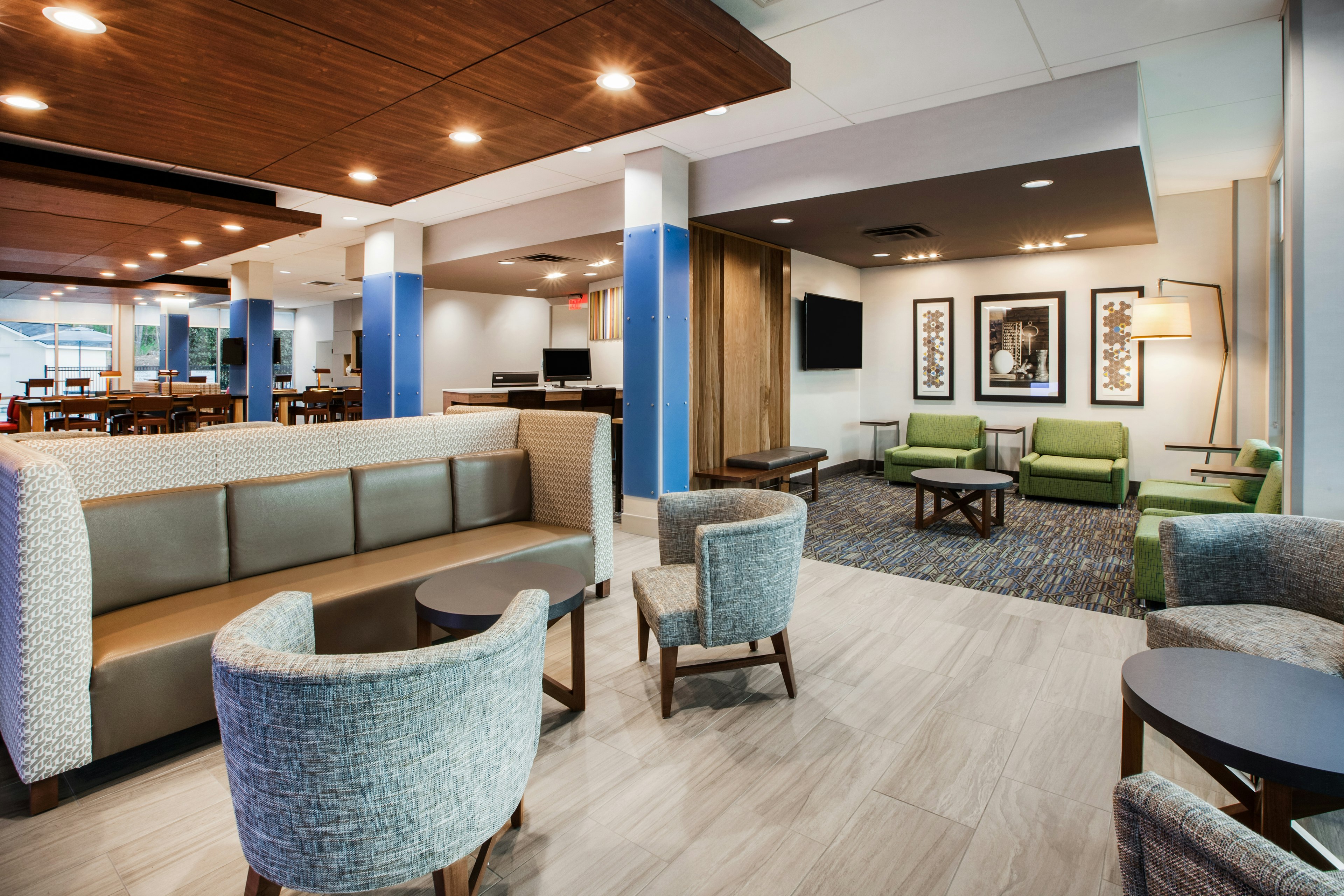Holiday Inn Express Hotel Suites Murray 17/23
