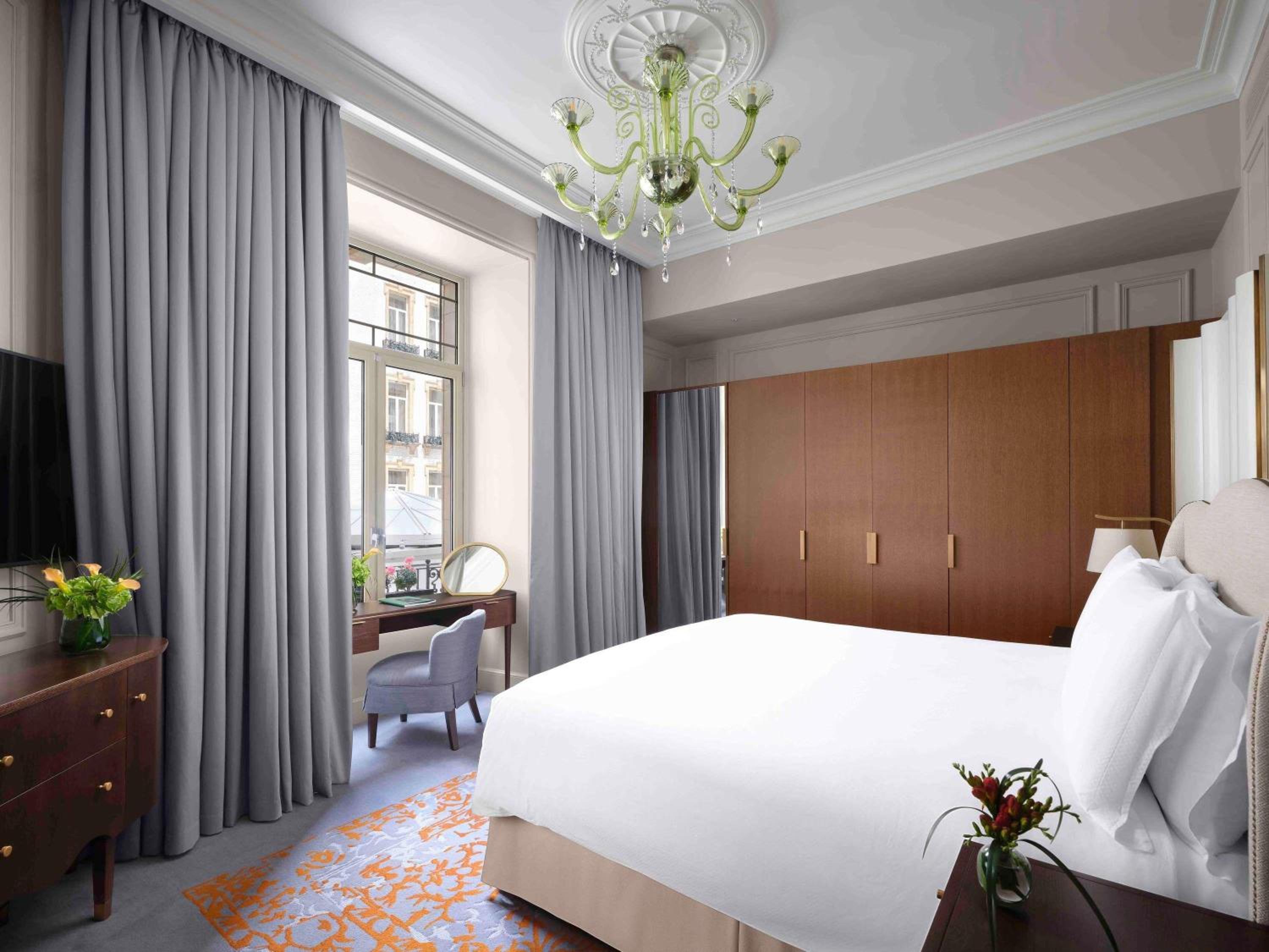 غرفة عائلية بسرير كينج وسريرين كوين بغرفتي نوم، The Savoy Hotel 3/5