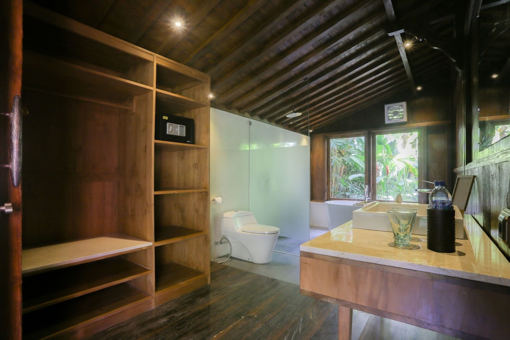 Ubud Valley Boutique Resort 38/64