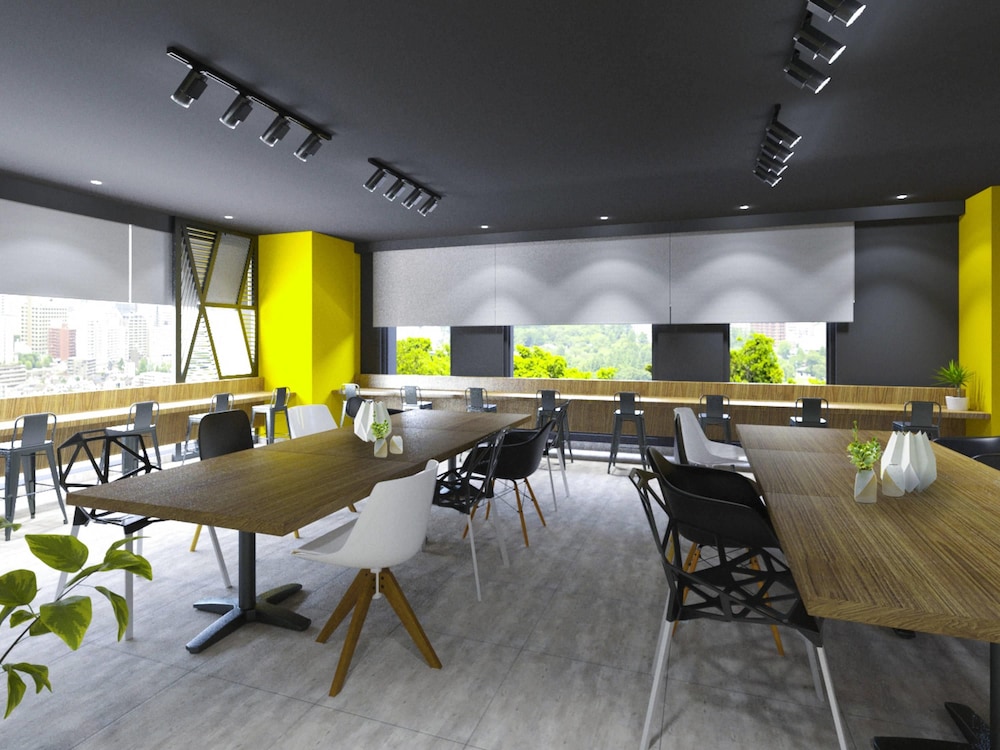 Ibis budget Surabaya Diponegoro 32/38