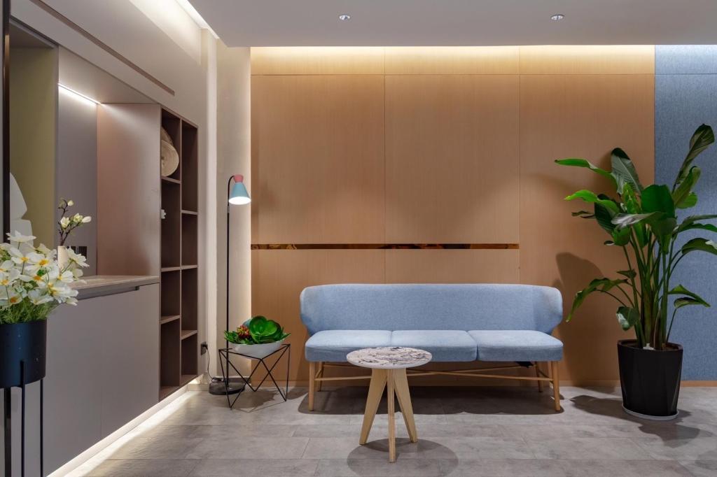 Home Inn Neo (Yangzhou Dongguan Street, He Garden) 8/40