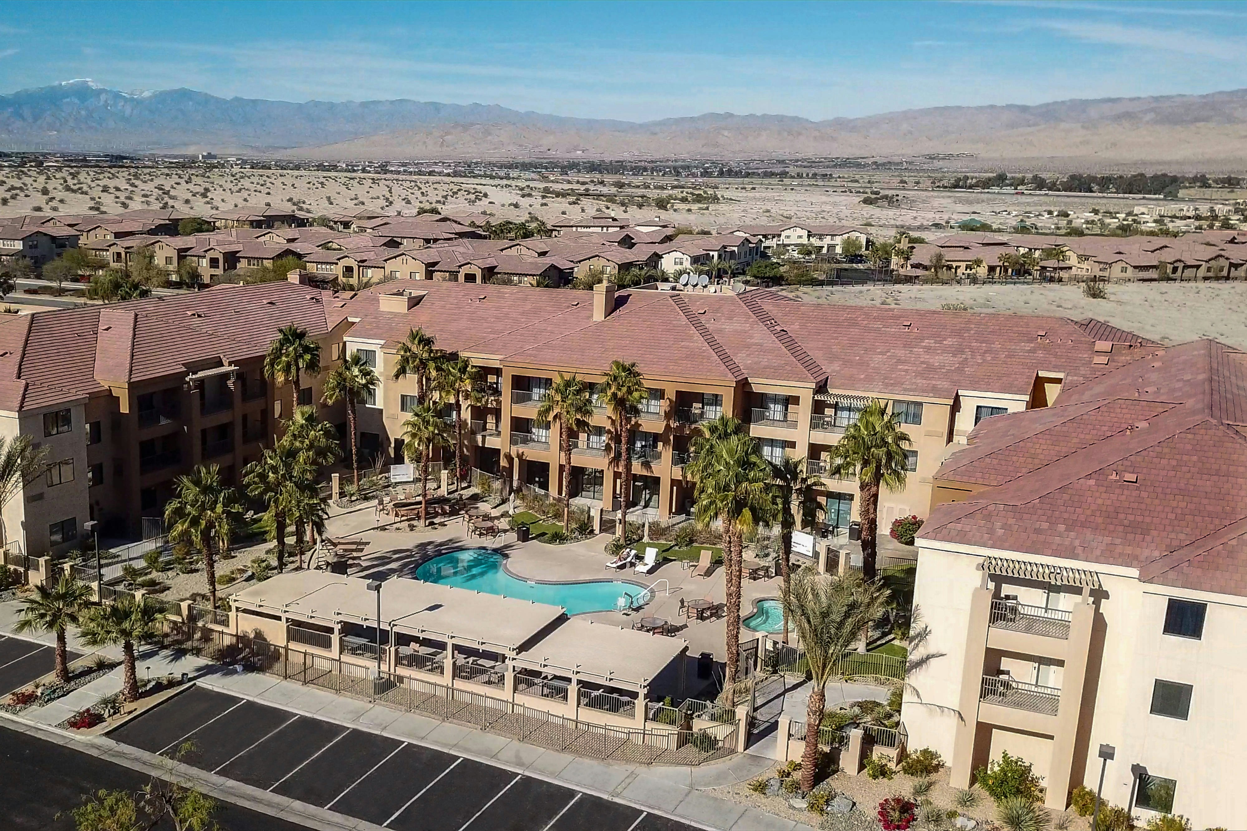 Courtyard Palm Desert 8/18