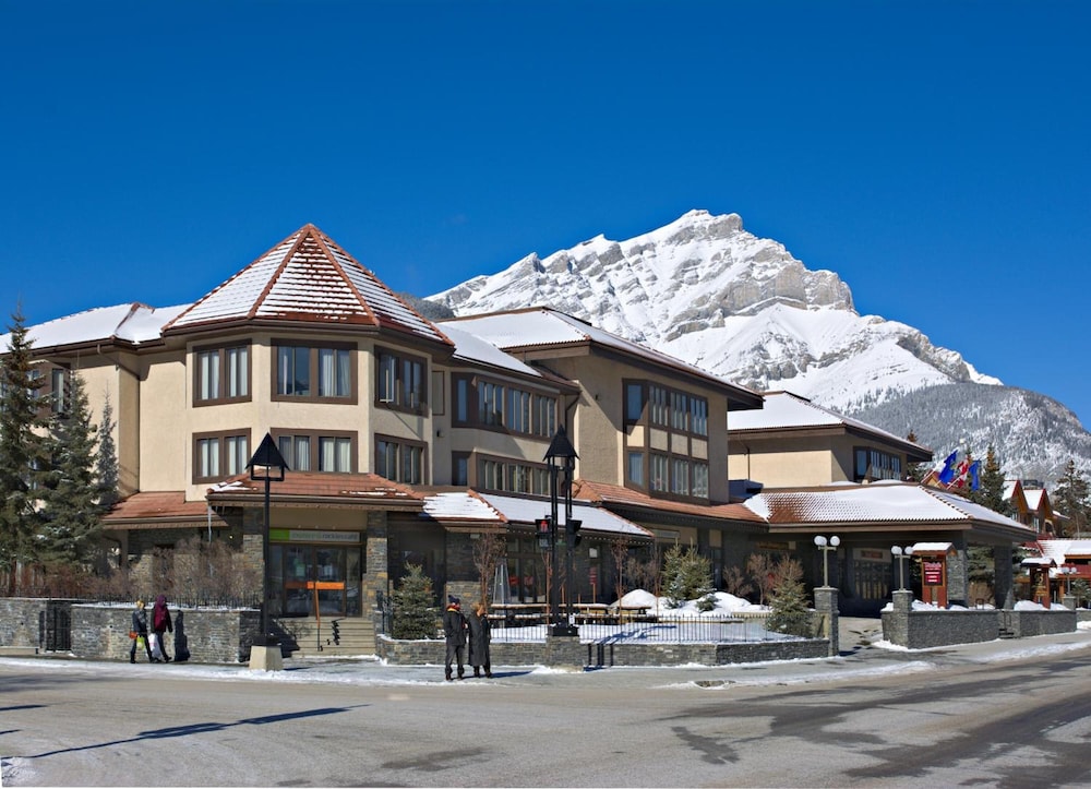Elk Avenue Hotel 5/46