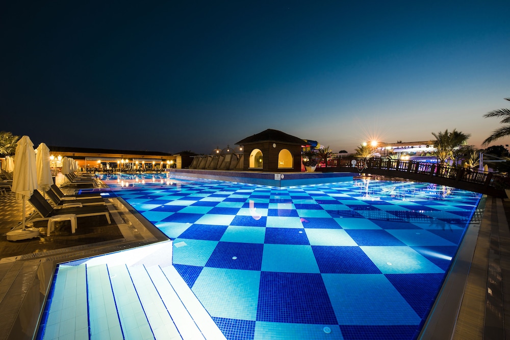 Quattro Beach Spa &amp; Resort - All Inclusive 16/31