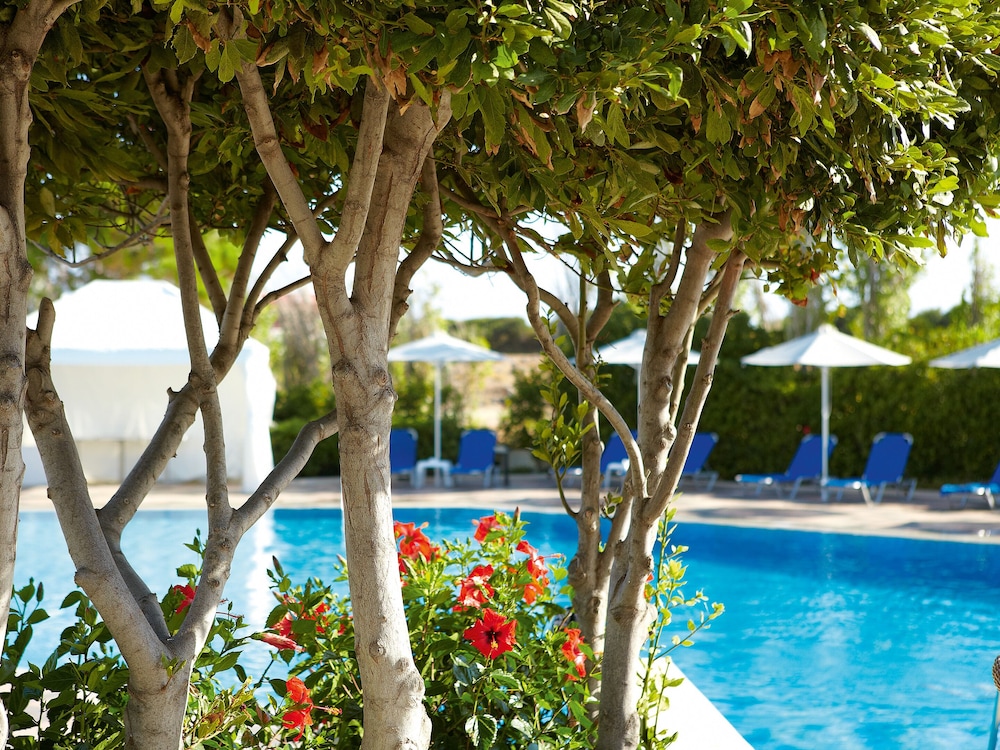 Grecotel Meli Palace 42/45