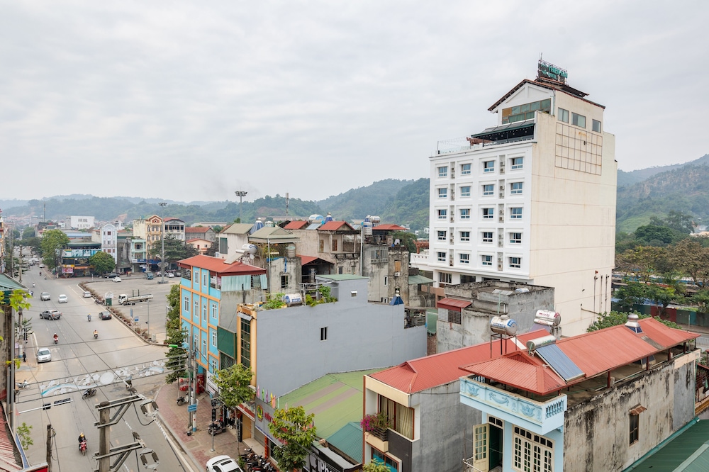 Kim Cuong Hotel 3/51