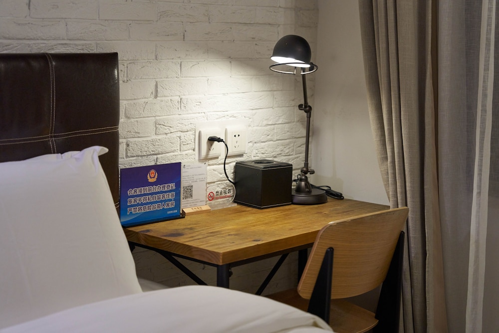 Cendre Hotel 42/51