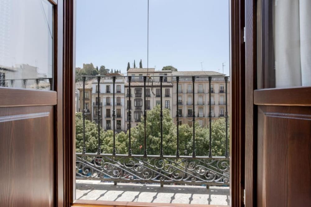 Bibo Suites Plaza Nueva 22/48