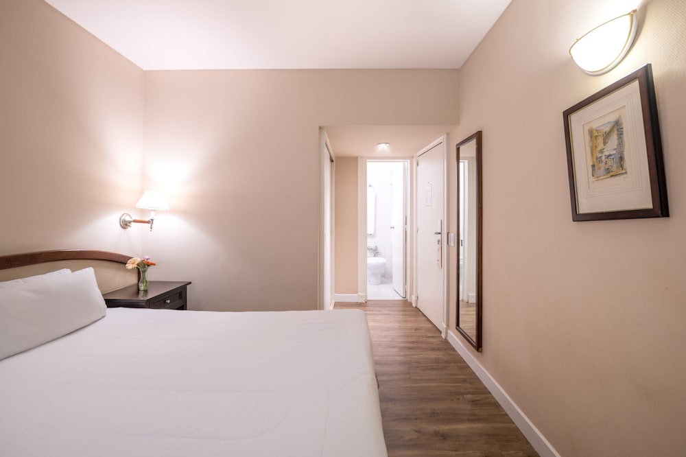 Exe Hotel Colon 20/76