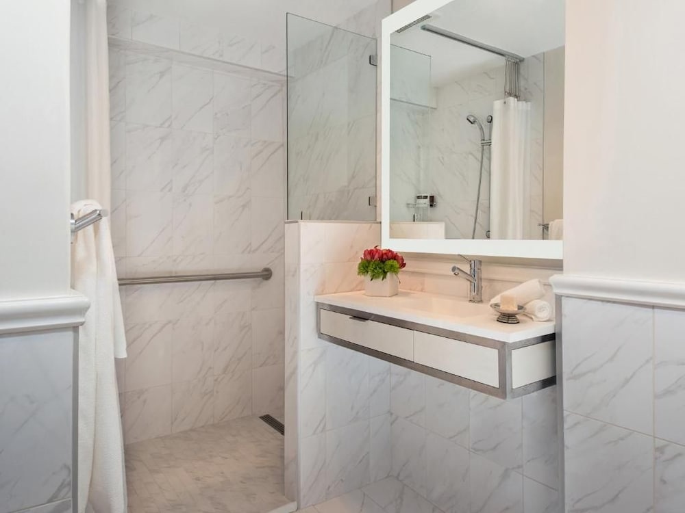 Inn At Union Square A Greystone Hotel 42/43
