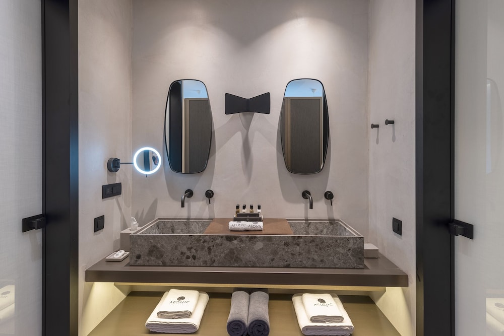 Aeonic Suites and Spa - Adults Only 47/50