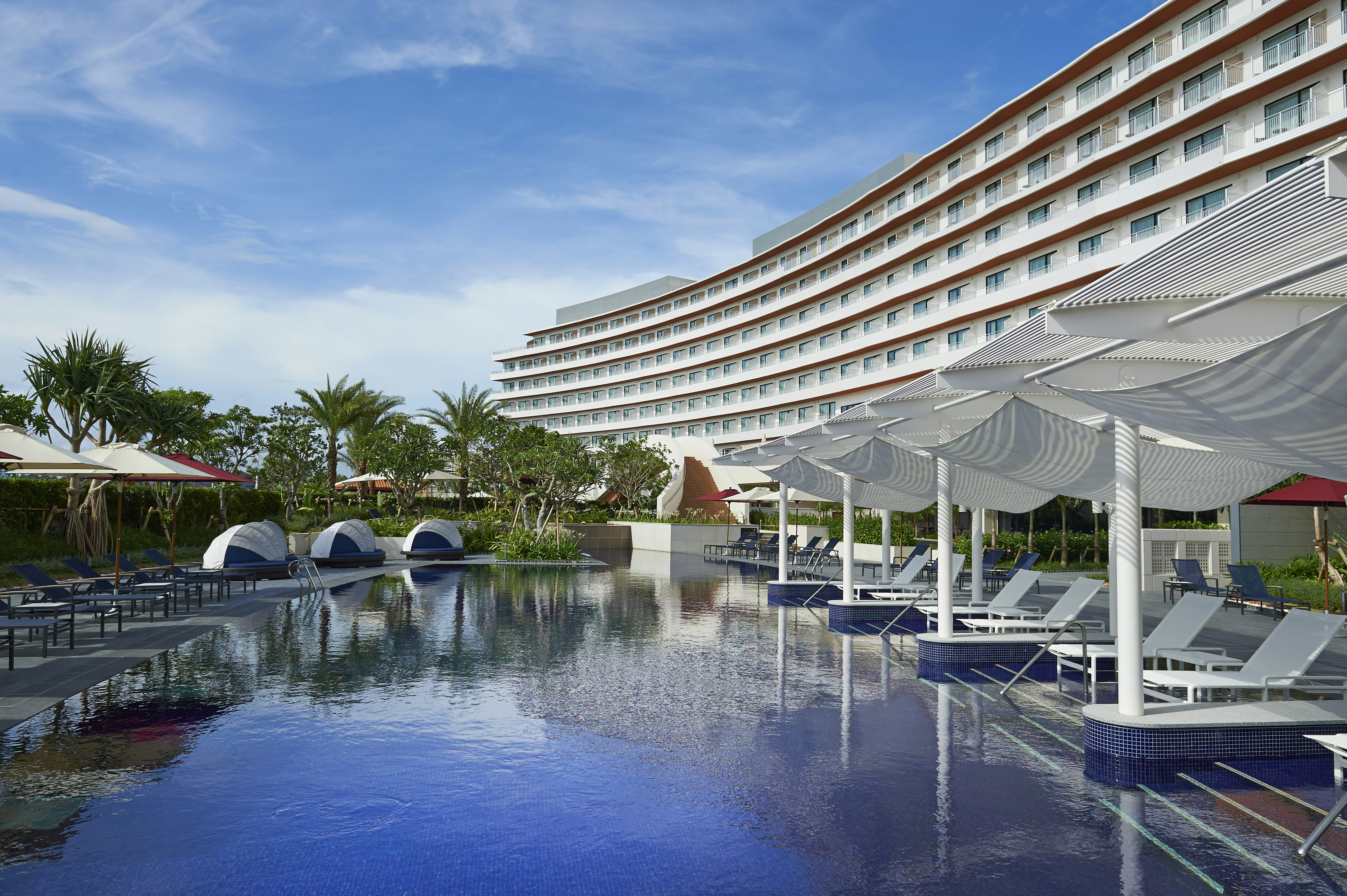 Hilton Okinawa Chatan Resort 77/77