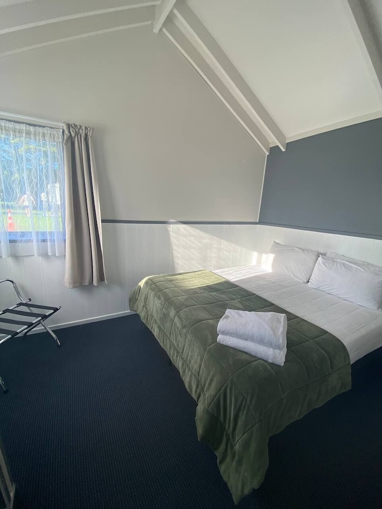 Waitangi Holiday Park 13/62
