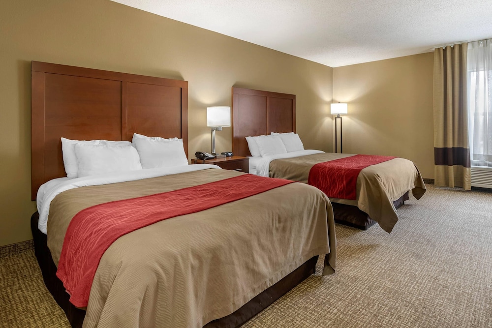 Standard, 2 Queen Beds