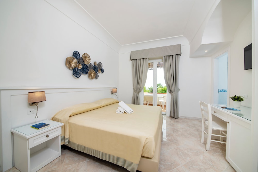 Hotel Villa Melodie - Adults Only 18/50