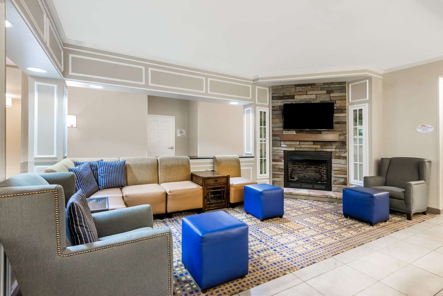 Baymont by Wyndham Erie 22/36