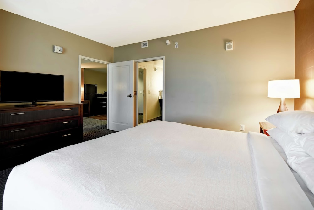 Embassy Suites Springfield 12/62