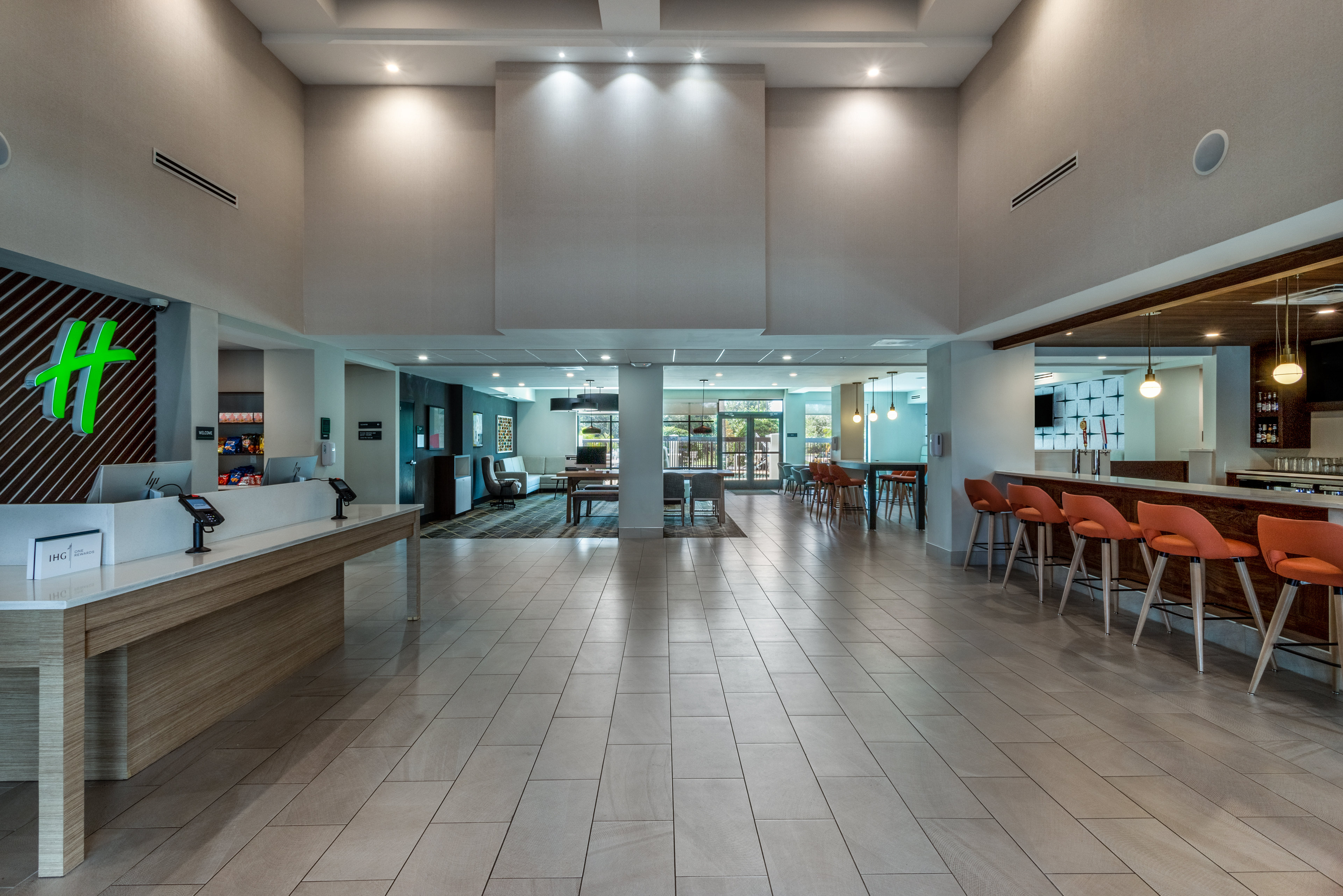 Holiday Inn Tampa North 6/41