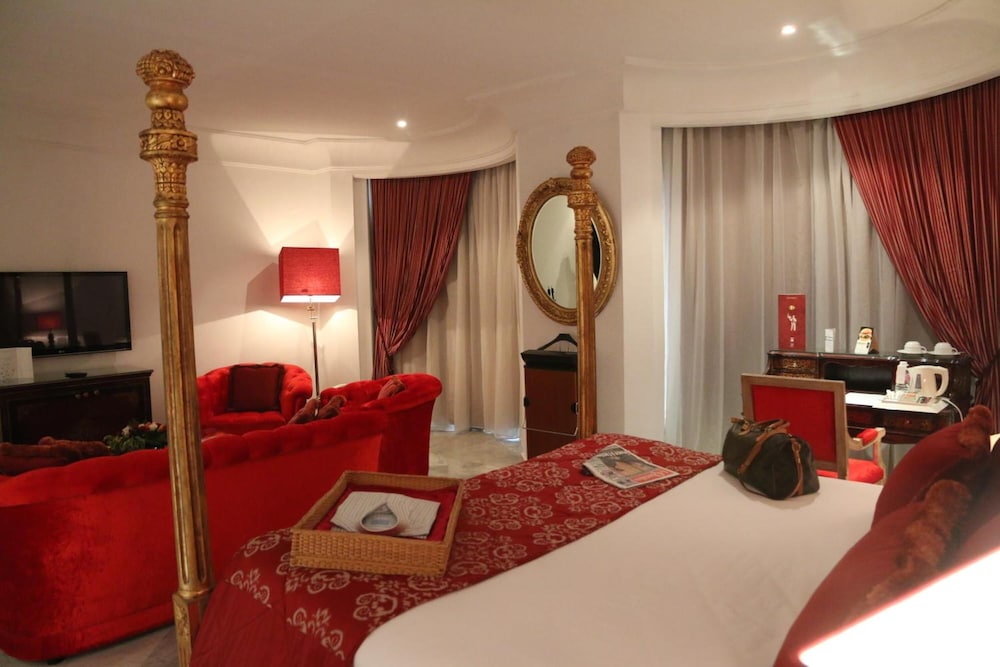 HOTEL LA MAISON BLANCHE 8/52