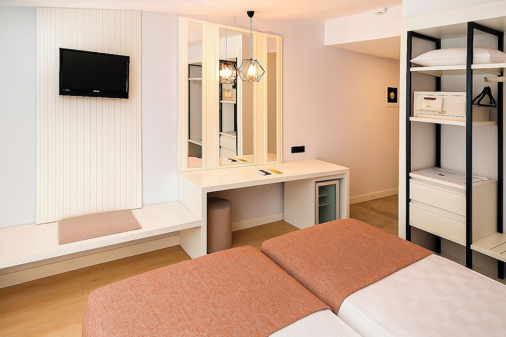 Eldar Garden resort 35/50