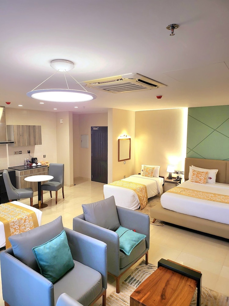 Kingjada Hotel and Apartment 14/38