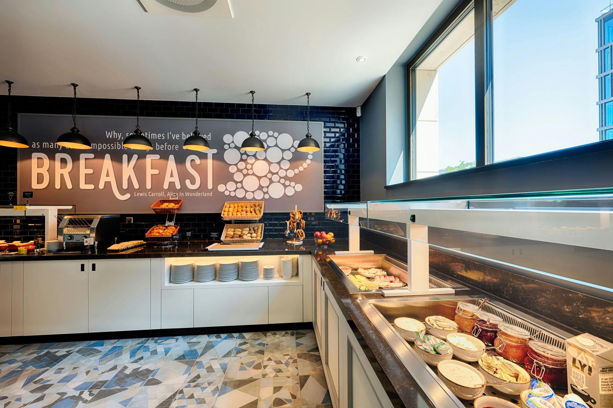 Premier Inn Darmstadt City Centre 11/45