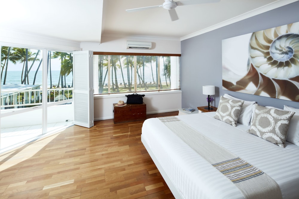 Alamanda Palm Cove by Lancemore 10/34