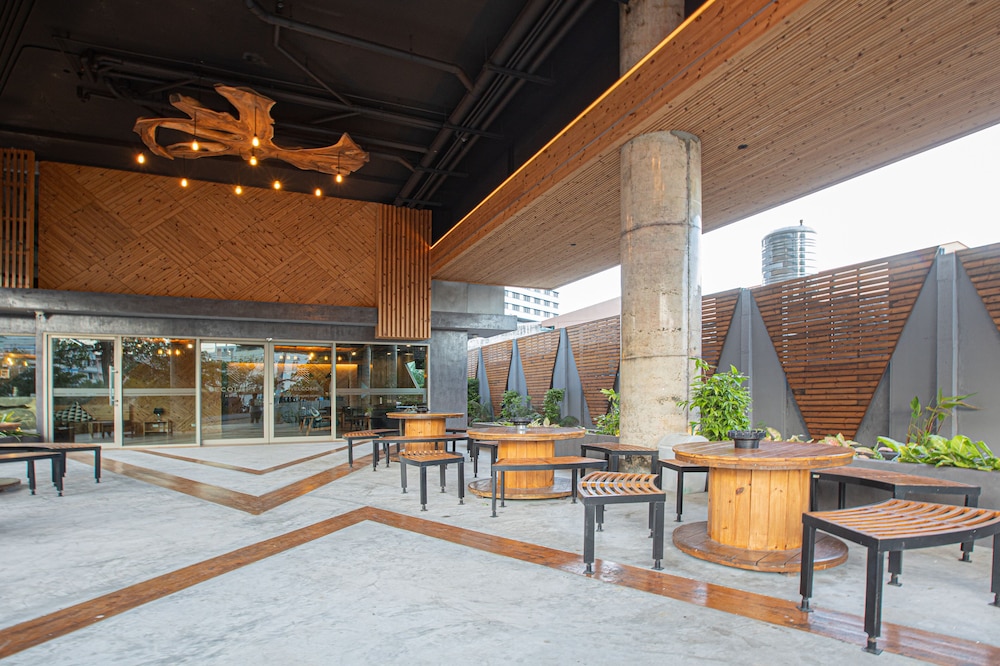 Ecoloft Hotel 41/51