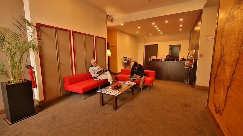 TANA Hotel 33/62